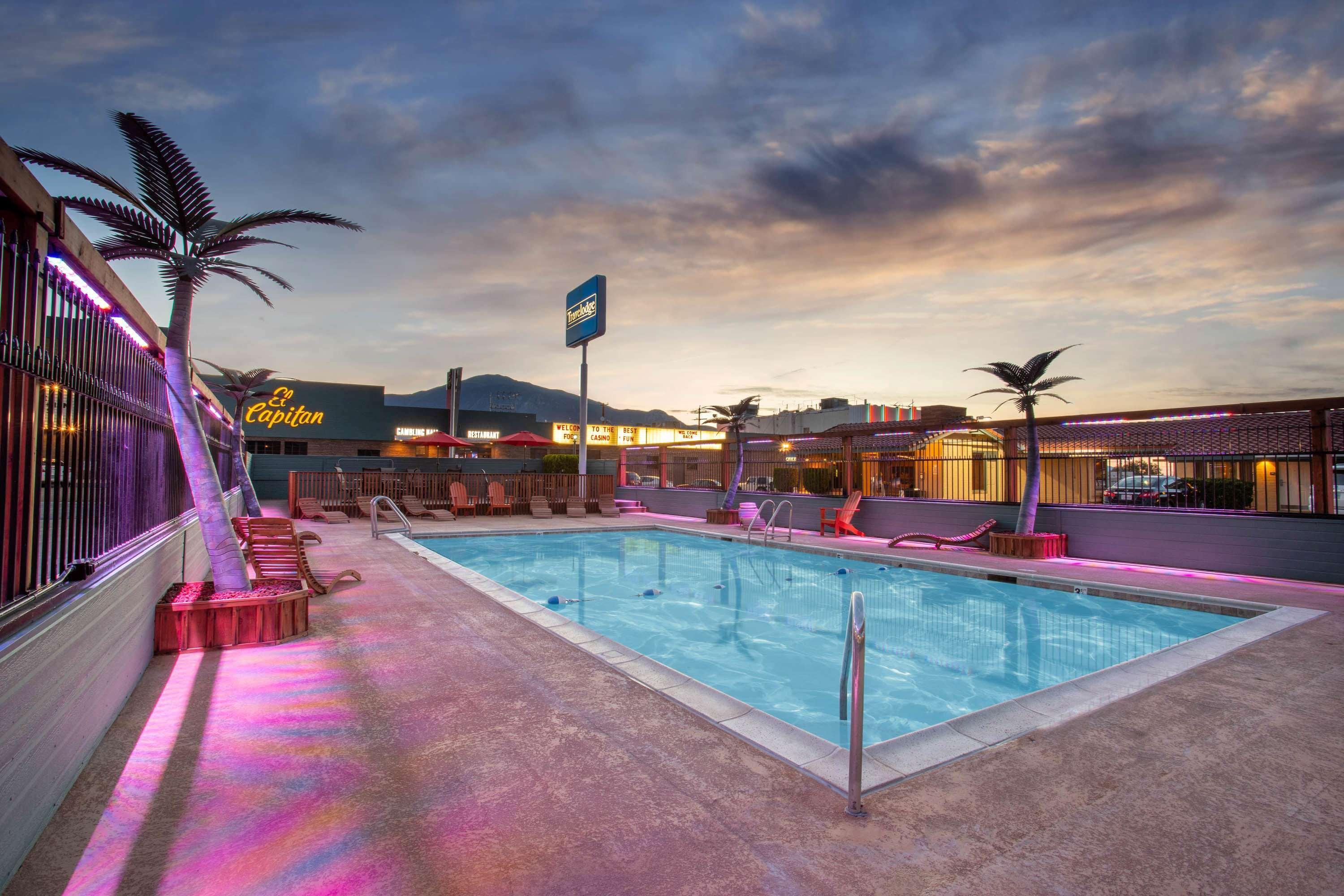 Travelodge By Wyndham Hawthorne Dış mekan fotoğraf